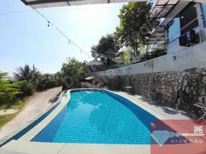 Villa de 5 Chambres avec Piscine et Vue Mer à Louer à Koh Kaew