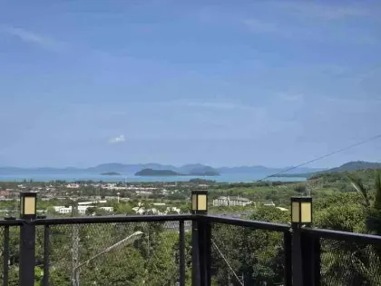 Villa de 5 Chambres avec Piscine et Vue Mer à Louer à Koh Kaew