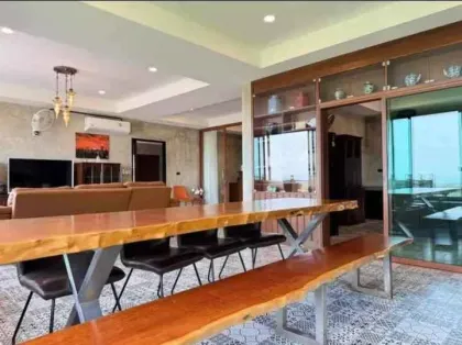 Villa de 5 Chambres avec Piscine et Vue Mer à Louer à Koh Kaew