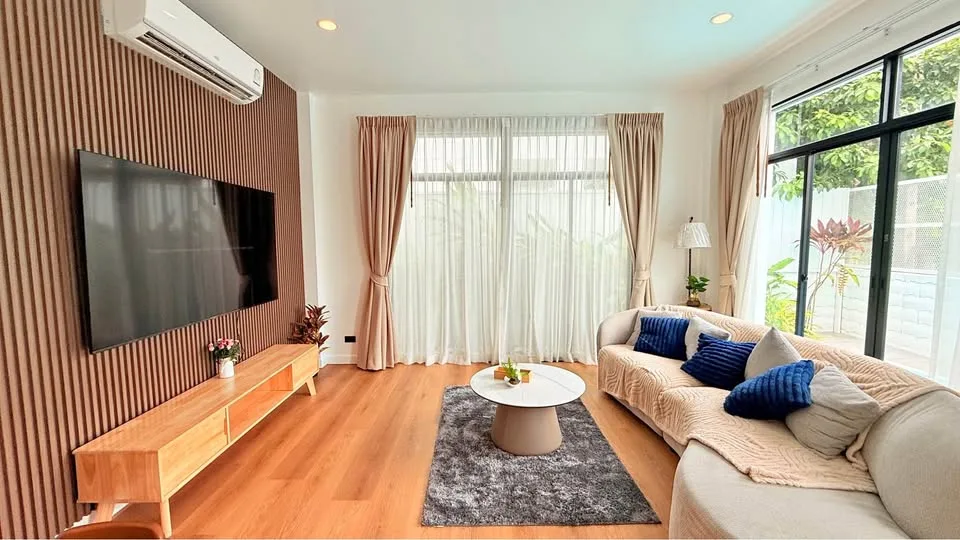 Newly Renovated 3-Bedroom Pool Villa for Rent in Mono Palai, Chalong