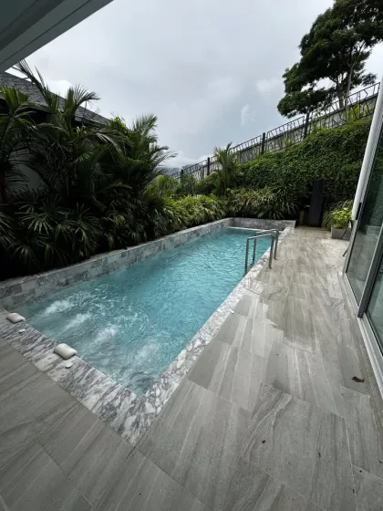 Villa de luxe avec piscine à louer à Choeng Thale, Phuket