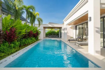 Moderne Luxus-Villa mit 3 Schlafzimmern und Pool in Bang Tao, Phuket