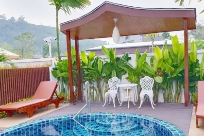 Moderno adosado de 3 habitaciones en alquiler en Kamala, Phuket