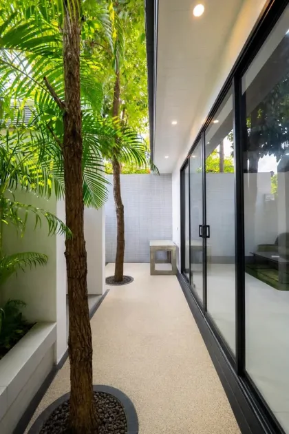 Villa independiente de 3 habitaciones con piscina privada en Thalang