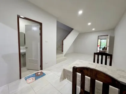 Maison en rangée 2 chambres, 2 salles de bain à louer à Kathu, Phuket