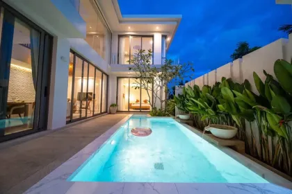 Zu Vermieten | Moderne Privatvilla mit Pool in Pasak, Bang Tao