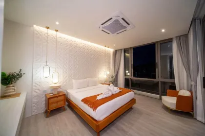 Zu Vermieten | Moderne Privatvilla mit Pool in Pasak, Bang Tao