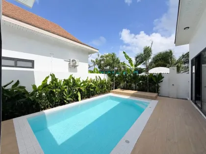 Moderne Luxusvilla mit Pool, 3 Schlafzimmer, 4 Bäder in Chalong