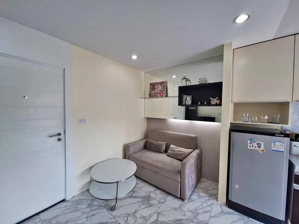Condominio moderno de 1 dormitorio en alquiler en The Scene, Kathu, Phuket