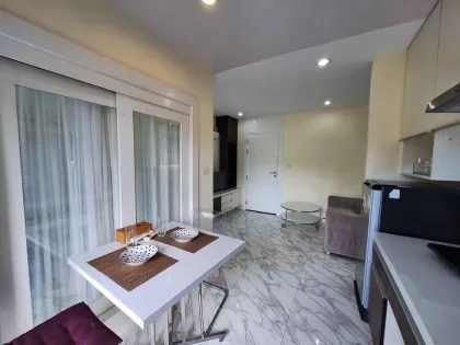 Condominio moderno de 1 dormitorio en alquiler en The Scene, Kathu, Phuket