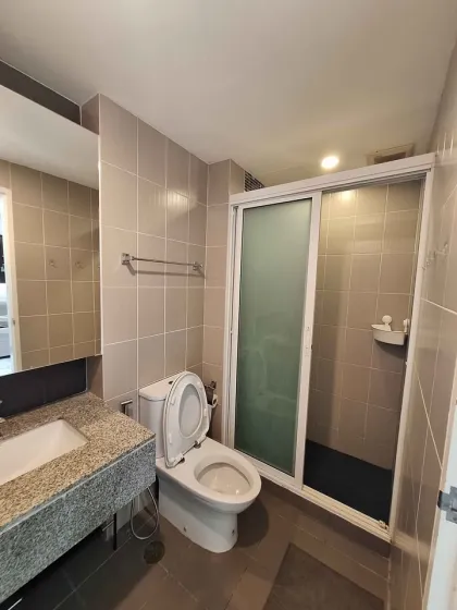 Condominio moderno de 1 dormitorio en alquiler en The Scene, Kathu, Phuket
