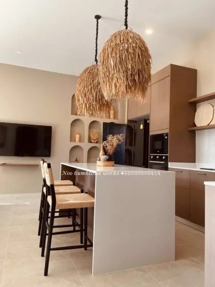 Neue luxuriöse moderne mediterrane Villa mit Privatpool zu vermieten