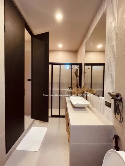 Neue luxuriöse moderne mediterrane Villa mit Privatpool zu vermieten
