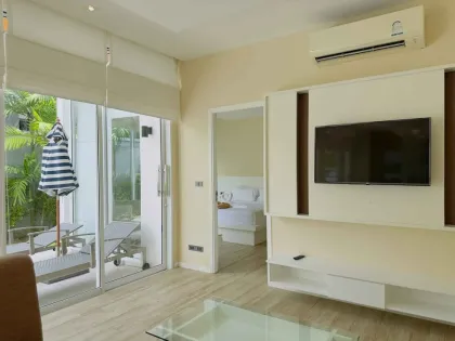 Villa con piscina privada en alquiler en Nai Harn, Phuket