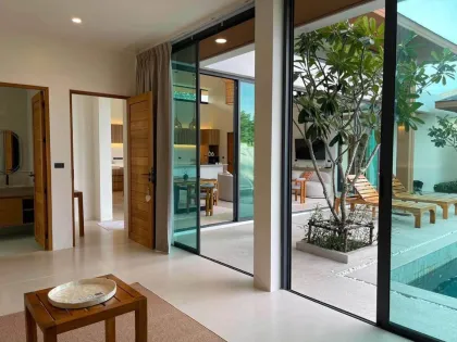 Neue 4-Zimmer-Poolvilla nahe Robinson Lifestyle Thalang