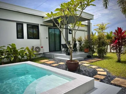 Villa avec piscine acceptant les animaux à louer à Thalang