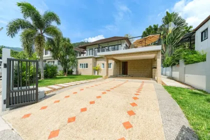 Baan Suan Loch Palm三卧室带泳池别墅出租，芭东
