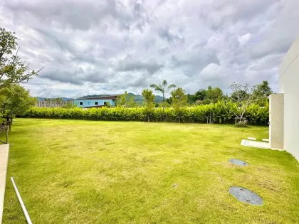 3 Schlafzimmer, 3 Badezimmer Haus zur Miete in Trichada Azure, Cherng Talay