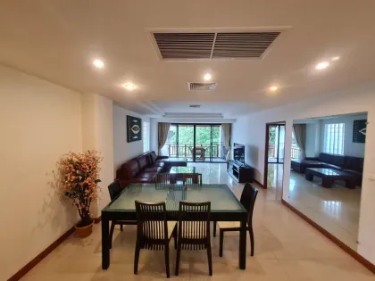 Apartamento de 2 dormitorios y 1.5 baños en Surin Sabai Condominium, Kathu Phuket
