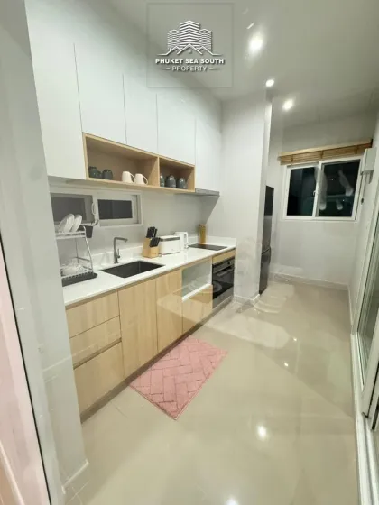ทาวน์โฮมมุม 3 ห้องนอน 3 ห้องน้ำ ให้เช่าในชุมชนปิดจองชะลอ