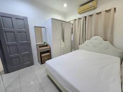 3-Bedroom Apartment for Rent in Phuket Villa Suanluang Village