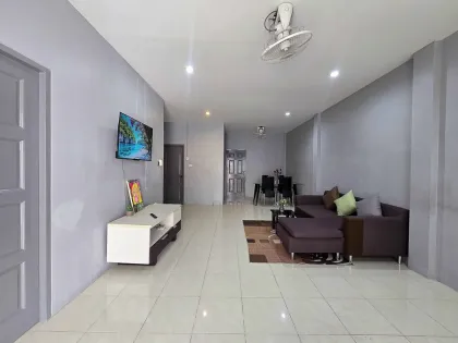 3-Bedroom Apartment for Rent in Phuket Villa Suanluang Village
