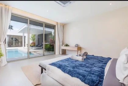 Exclusive Luxury Pool Villa with 4 Beds and 5 Baths for Rent in Rawai Phuket