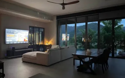 Luxus 3-Zimmer Villa mit Bergblick zur Miete im Zentrum von Phuket