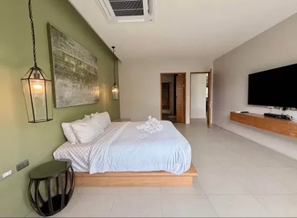Luxus 3-Zimmer Villa mit Bergblick zur Miete im Zentrum von Phuket