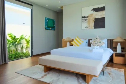 Brand-New 3-Bedroom Pool Villa for Rent in Palai, Chalong