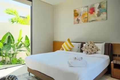 Brand-New 3-Bedroom Pool Villa for Rent in Palai, Chalong