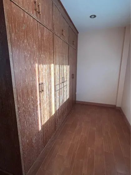 Дом с 3 спальнями и 2 ванными комнатами для аренды в Land & Houses Village, Чалонг