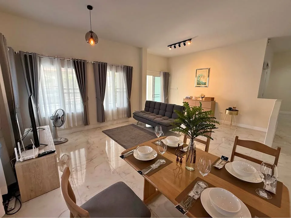 วิลล่า 3 ห้องนอน 2 ห้องน้ำให้เช่าใน Phuket Villa Chao Fah 2