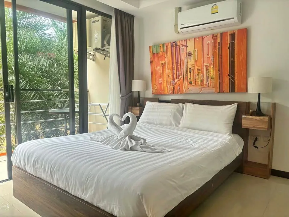 1 Schlafzimmer, 1 Badezimmer Wohnung nahe Mai Khao Strand zu vermieten