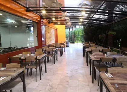 1 Schlafzimmer, 1 Badezimmer Wohnung nahe Mai Khao Strand zu vermieten
