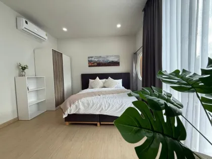 Villa mit 2 Schlafzimmern und 2 Bädern zur Miete in Chalong
