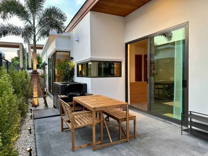 Cozy 2-Bedroom Villa with Private Pool in Soi Palai Phuket