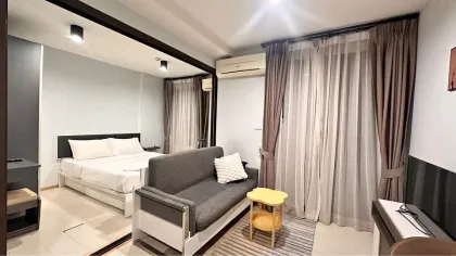 อพาร์ตเมนต์ 1 ห้องนอน มองเห็นสระว่ายน้ำ ให้เช่า ที่ Zcape 3