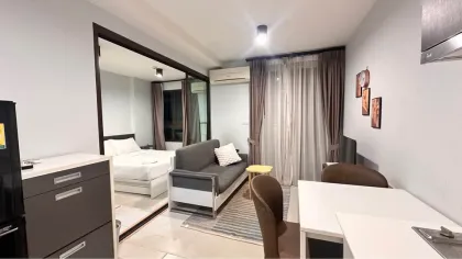 อพาร์ตเมนต์ 1 ห้องนอน มองเห็นสระว่ายน้ำ ให้เช่า ที่ Zcape 3