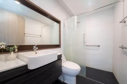 1 Schlafzimmer, 1 Badezimmer Apartment zur Miete in Patong