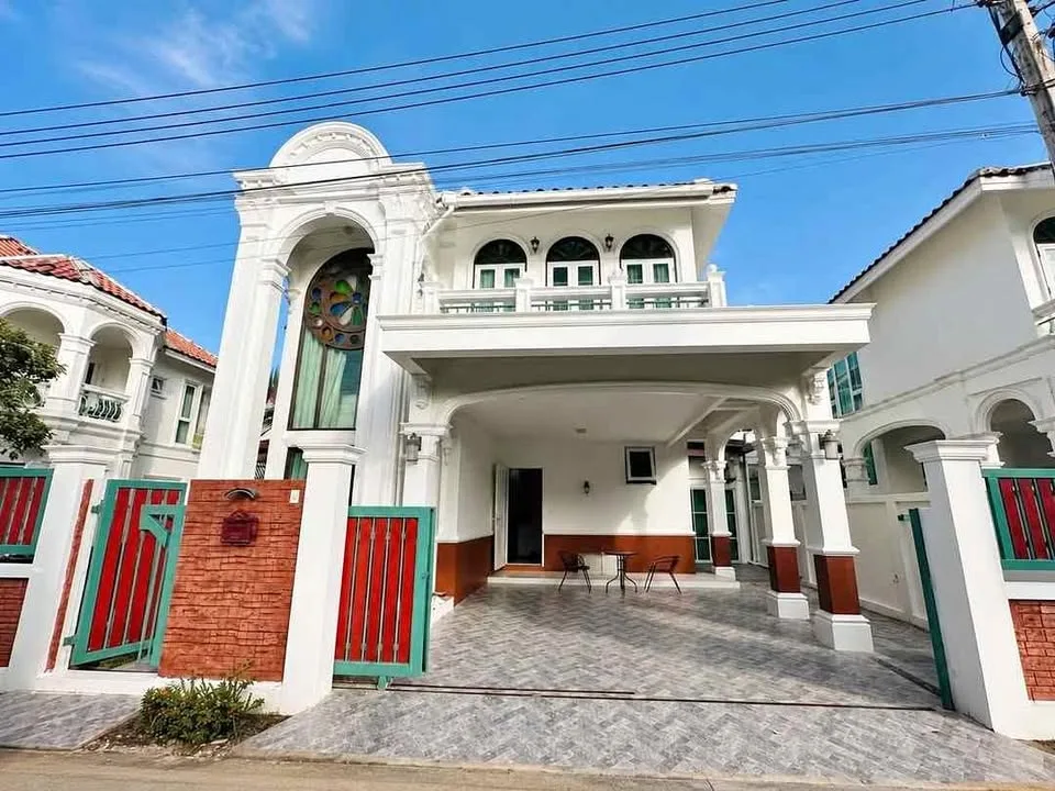 Villa de 4 habitaciones en alquiler en Supicha Sino, Koh Kaew