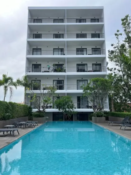 Квартира с 2 спальнями и 2 ванными в The Tower II Condo, Чалонг