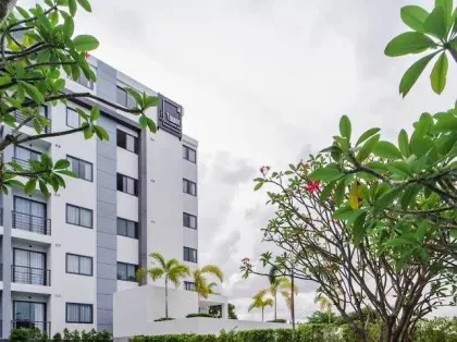 Квартира с 2 спальнями и 2 ванными в The Tower II Condo, Чалонг