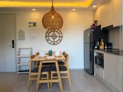 Квартира с 2 спальнями и 2 ванными в The Tower II Condo, Чалонг