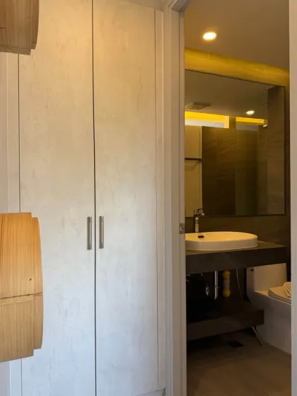 Квартира с 2 спальнями и 2 ванными в The Tower II Condo, Чалонг