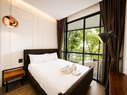 Eckwohnung mit Meerblick zur Miete in Rawai, Phuket
