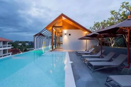Apartamento de 1 dormitorio junto a la piscina en Palmyra Surin Beach