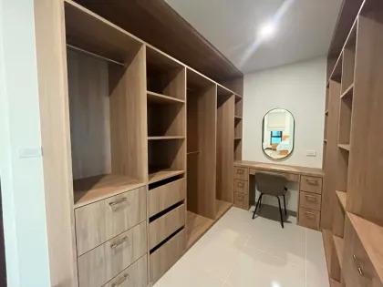 Moderne 4-Schlafzimmer-Villa zur Miete in Bangjo Baanphon, Thalang