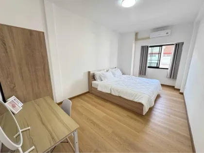 3 Schlafzimmer, 2 Badezimmer Haus zur Miete in Cherngtalay