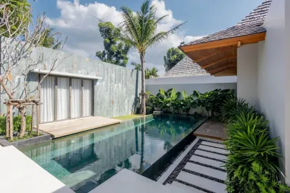 Luxuriöse 3-Schlafzimmer-Poolvilla zur Miete in Anchan Flora, Bang Tao